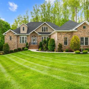 Photo #2 of 1119 Thomas Randolph Place, Lynchburg, VA 1.6 acres