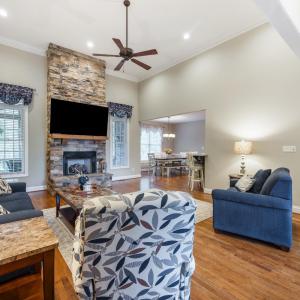 Photo #17 of 1119 Thomas Randolph Place, Lynchburg, VA 1.6 acres