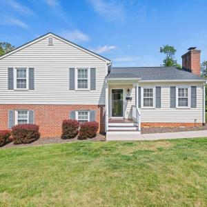 Photo #1 of 524 Elmwood Avenue, Lynchburg, VA 0.5 acres