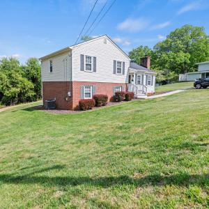 Photo #42 of 524 Elmwood Avenue, Lynchburg, VA 0.5 acres