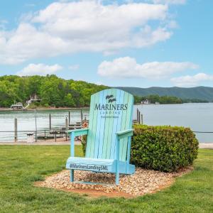 Photo #24 of 1273 Graves Harbor Trail, Huddleston, VA