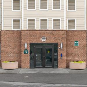 Photo #3 of 1273 Graves Harbor Trail, Huddleston, VA