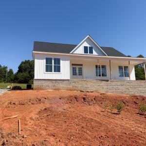 Photo #2 of 9009 Stonewall Road, Appomattox, VA 2.2 acres