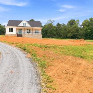 Photo #54 of 9009 Stonewall Road, Appomattox, VA 2.2 acres