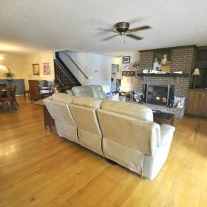 Photo #22 of 1090 Timberlake Drive, Lynchburg, VA 0.6 acres