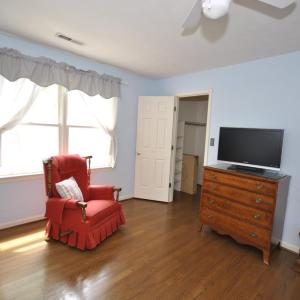 Photo #51 of 1090 Timberlake Drive, Lynchburg, VA 0.6 acres