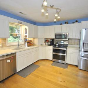 Photo #15 of 1090 Timberlake Drive, Lynchburg, VA 0.6 acres