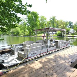 Photo #5 of 1090 Timberlake Drive, Lynchburg, VA 0.6 acres