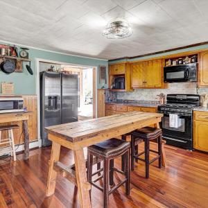 Photo #11 of 5215 Kanawha Trail, Covington, VA 11.3 acres