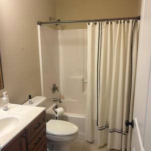 2nd bath off hallway.