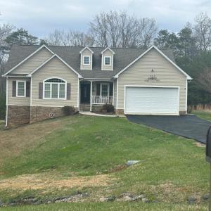 Photo #2 of 147 Shawnee Court, Madison Heights, VA 0.8 acres