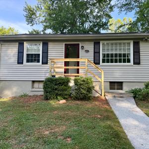 Photo #1 of 7 Lake Shore Lane, Lynchburg, VA 0.6 acres