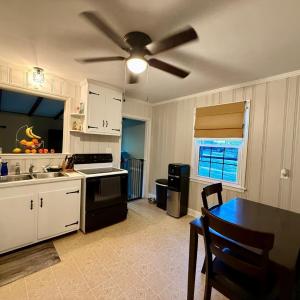 Photo #9 of 7 Lake Shore Lane, Lynchburg, VA 0.6 acres