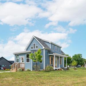 Photo #5 of 1589 Clearview Road, Bedford, VA 0.8 acres