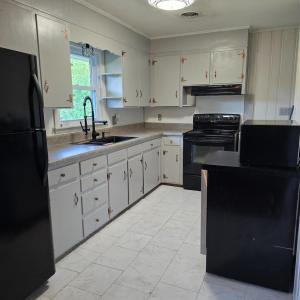 Photo #5 of 1540 Oakwood Street, Bedford, VA 0.6 acres