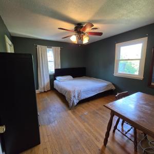 Photo #14 of 1540 Oakwood Street, Bedford, VA 0.6 acres