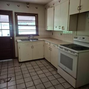 Photo #14 of 1004 Lakeview Drive, Lynchburg, VA 0.4 acres