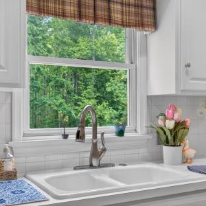 Photo #11 of 1334 Boonsboro Place, Lynchburg, VA 0.7 acres