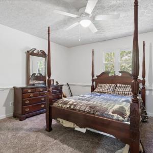 Photo #39 of 211 Oakcroft Dr, Madison Heights, VA 5.3 acres