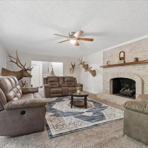 Photo #11 of 211 Oakcroft Dr, Madison Heights, VA 5.3 acres