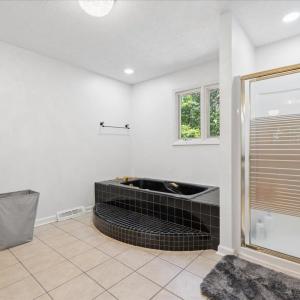 Photo #35 of 211 Oakcroft Dr, Madison Heights, VA 5.3 acres