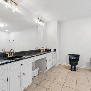 Photo #34 of 211 Oakcroft Dr, Madison Heights, VA 5.3 acres