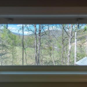 Photo #10 of 892 Franklin Creek Road, Amherst, VA 1.3 acres