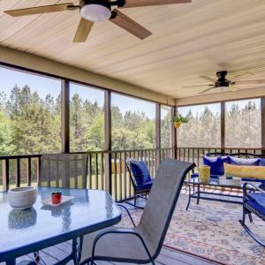 This is a fantastic screened in porch - for morning coffee, watching guests at the pool from above, or just enjoying the afternoons.