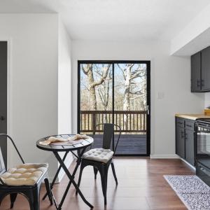 Photo #8 of 15 Beacon Court, Lynchburg, VA