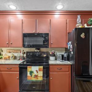 Photo #13 of 132 Windsor Lane, Lynchburg, VA 0.5 acres