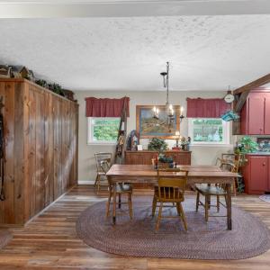 Photo #8 of 132 Windsor Lane, Lynchburg, VA 0.5 acres