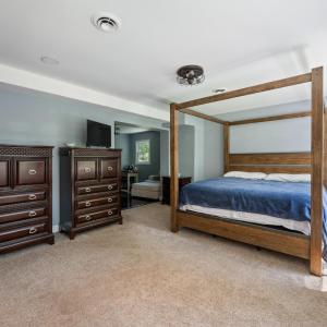 Photo #28 of 305 Mountainview Drive, Madison Heights, VA 0.4 acres