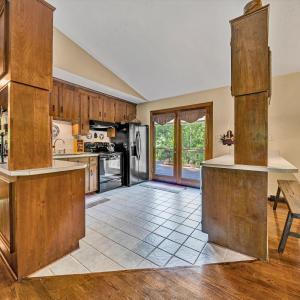 Photo #16 of 301 Brookfield Road, Lynchburg, VA 1.2 acres