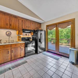 Photo #17 of 301 Brookfield Road, Lynchburg, VA 1.2 acres