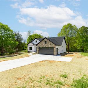Photo #61 of 2404 Twin Lake Dr, Bedford, VA 1.0 acres