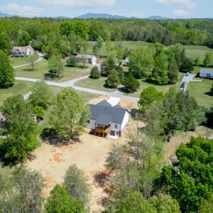 Photo #69 of 2404 Twin Lake Dr, Bedford, VA 1.0 acres