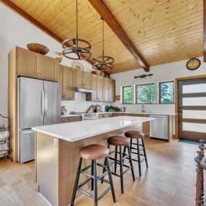 Photo #8 of 2032 Turkey Mountain Road, Amherst, VA 3.6 acres