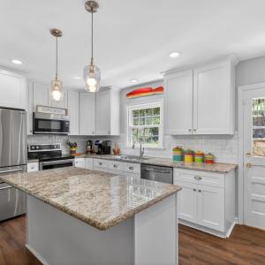 Photo #11 of 216 Kensington Avenue, Lynchburg, VA 0.3 acres