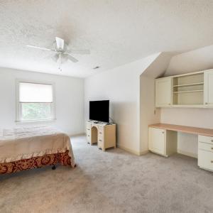 Photo #40 of 3563 Round Hill Road, Lynchburg, VA 0.6 acres