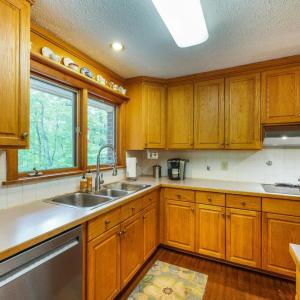 Photo #9 of 3563 Round Hill Road, Lynchburg, VA 0.6 acres