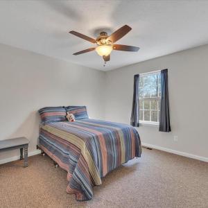 Photo #8 of 101 Charmwoods Dr, Moneta, VA 0.9 acres