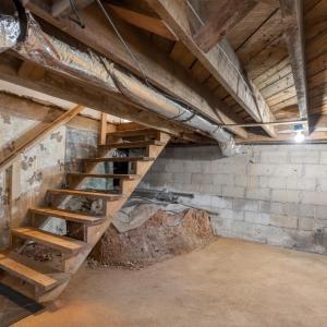 Walkout basement with abundant storage.