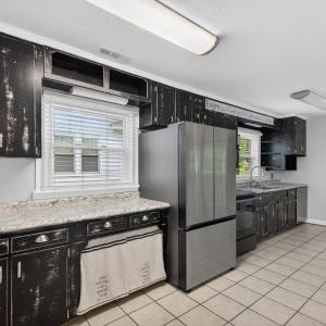 Photo #3 of 411 Oakridge Boulevard, Lynchburg, VA 0.2 acres