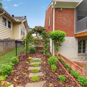 Photo #26 of 411 Oakridge Boulevard, Lynchburg, VA 0.2 acres
