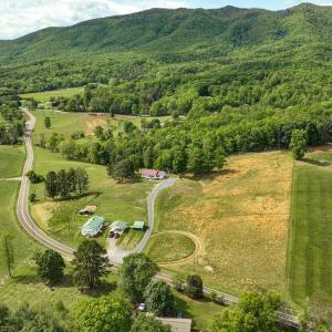 Photo #8 of 11790 Narrow Passage Rd, Eagle Rock, VA 5.0 acres