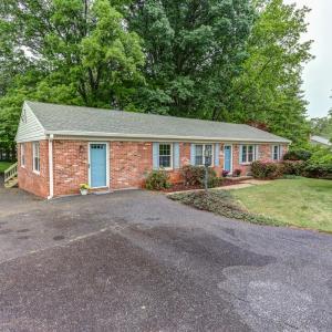 Photo #5 of 308 Robin Drive, Lynchburg, VA 0.4 acres