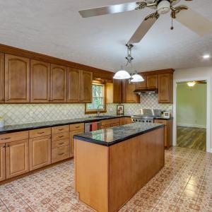 Photo #15 of 308 Robin Drive, Lynchburg, VA 0.4 acres