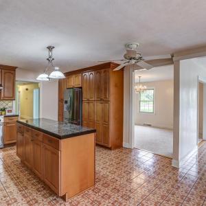 Photo #16 of 308 Robin Drive, Lynchburg, VA 0.4 acres