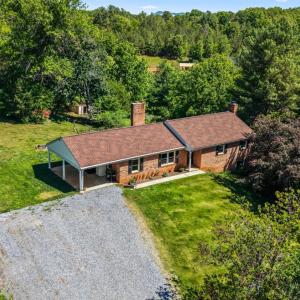 Photo #4 of 1324 Founding Way Road, Bedford, VA 1.9 acres