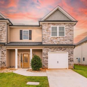 Photo #1 of 1618 Helmsdale Drive, Forest, VA 0.1 acres